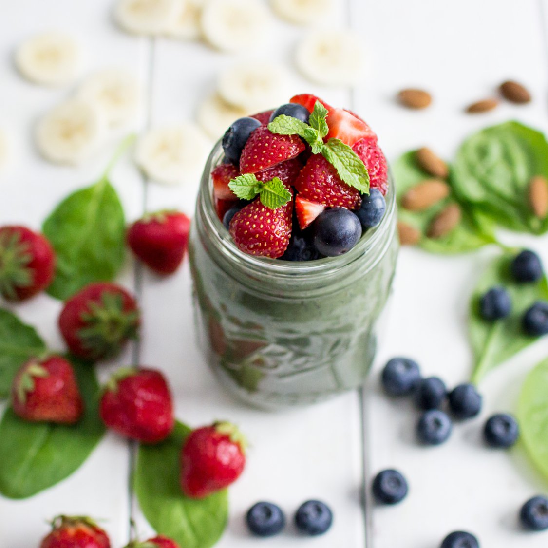 Mandel Beeren Smoothie