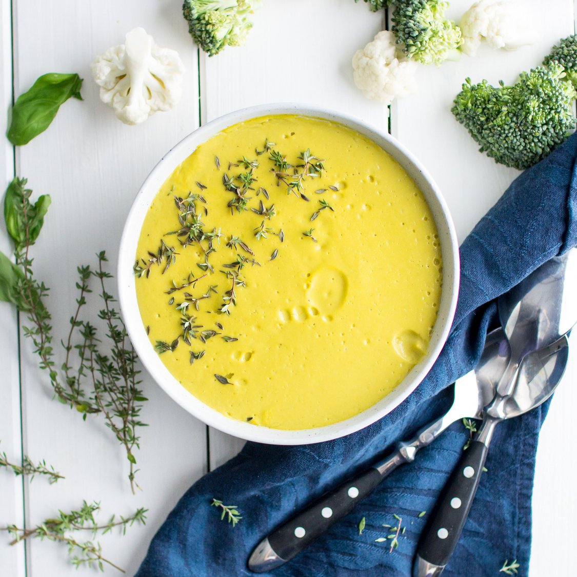 Gemüsesuppe mit Cashewkerne