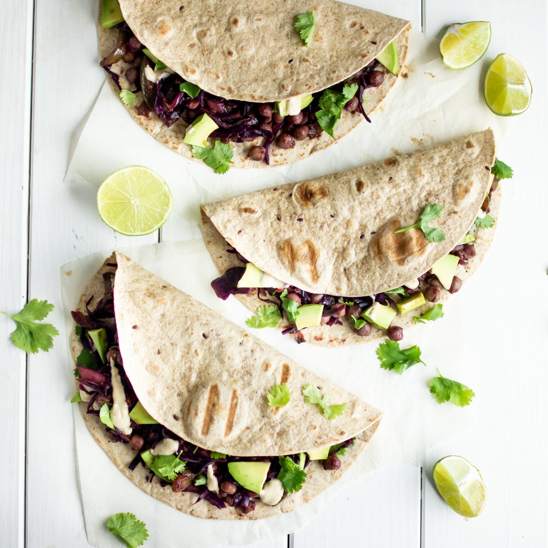 Tacos mit Kichererbsen und Rotkohl